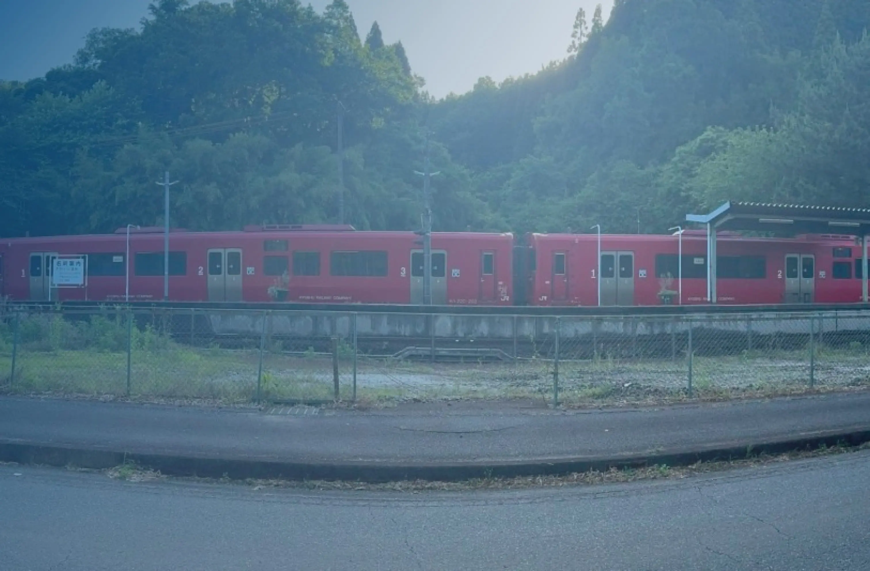 写真：走っている電車